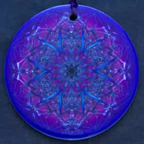 ROUND CERAMIC
ORNAMENT
VIOLET 1